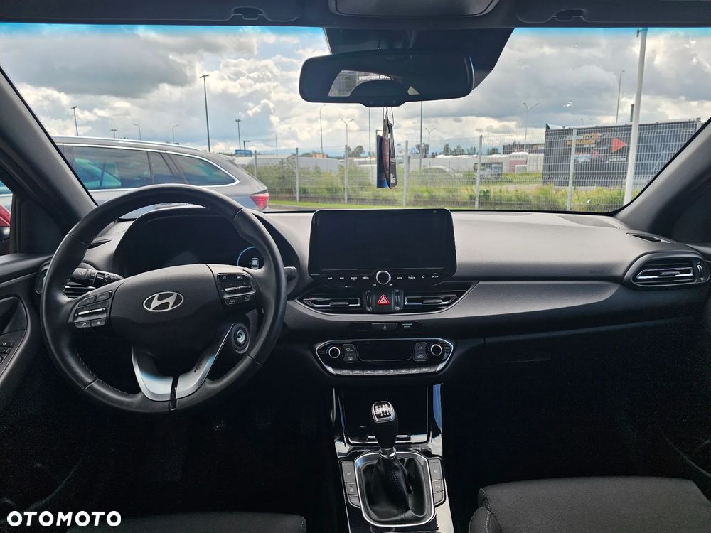 Hyundai i30 1.5 T-GDI 48V Smart - 10