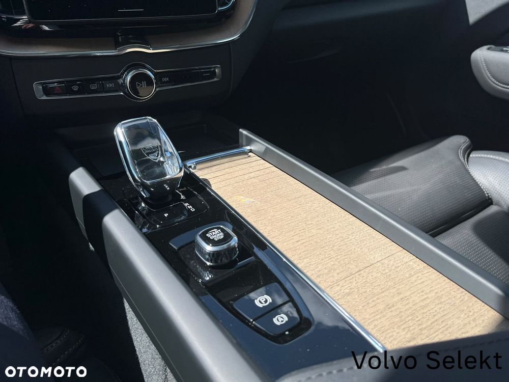 Volvo XC 60 - 37
