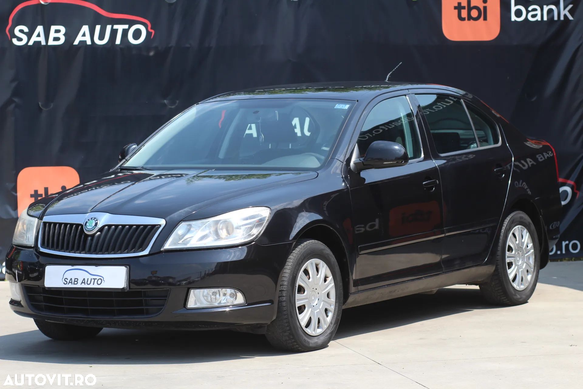 Skoda Octavia 1.6 Active - 1