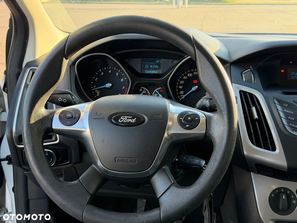 Ford Focus - 13