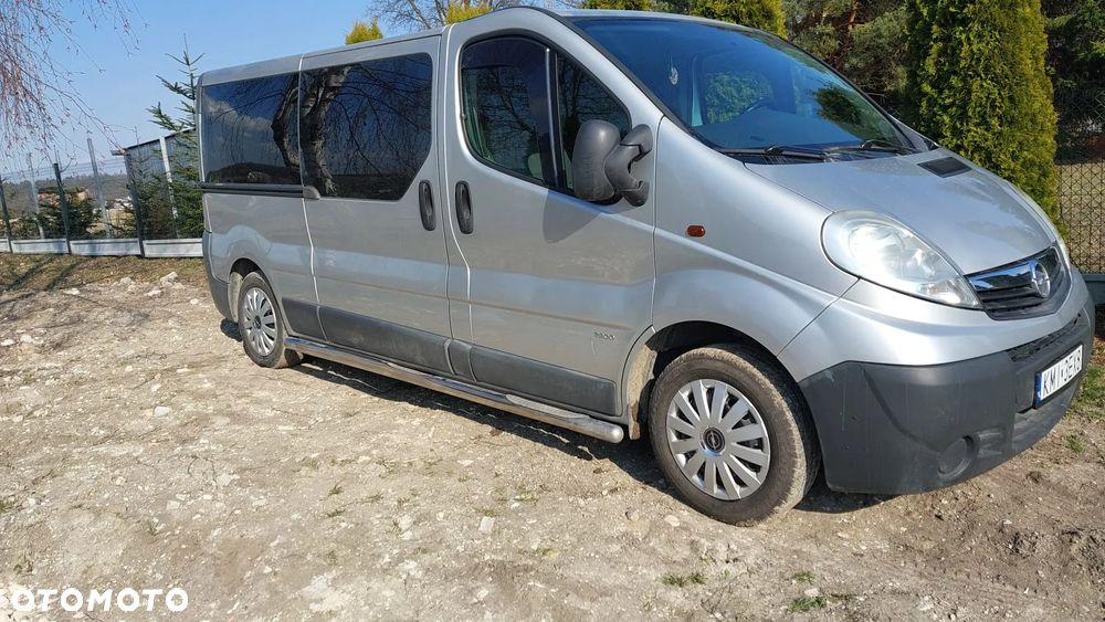 Opel Vivaro - 2