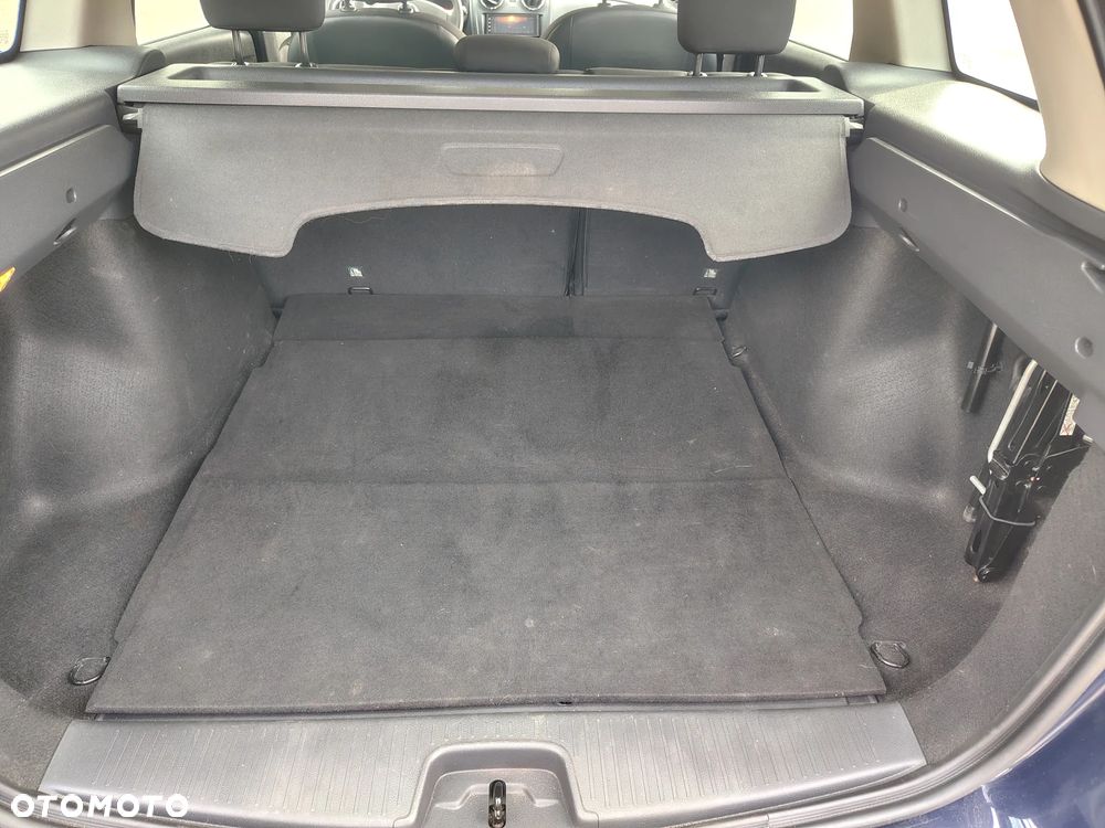Dacia Logan 1.2 16V Access EU6 - 18