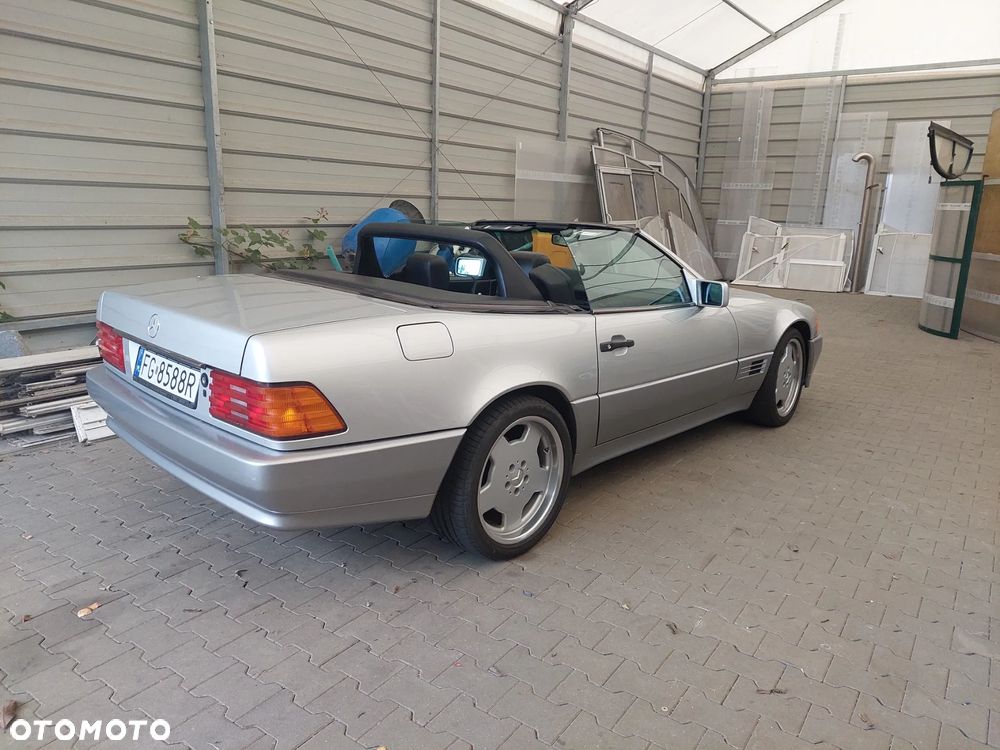 Mercedes-Benz SL - 1