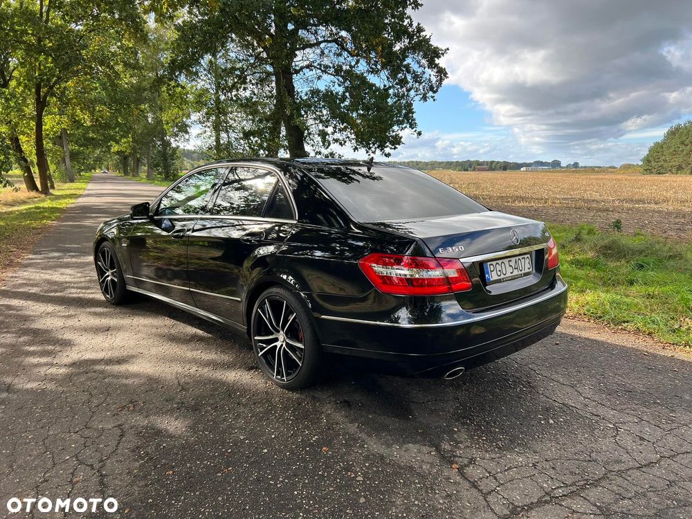 Mercedes-Benz Klasa E 350 CDI BlueEff Avantgarde - 11