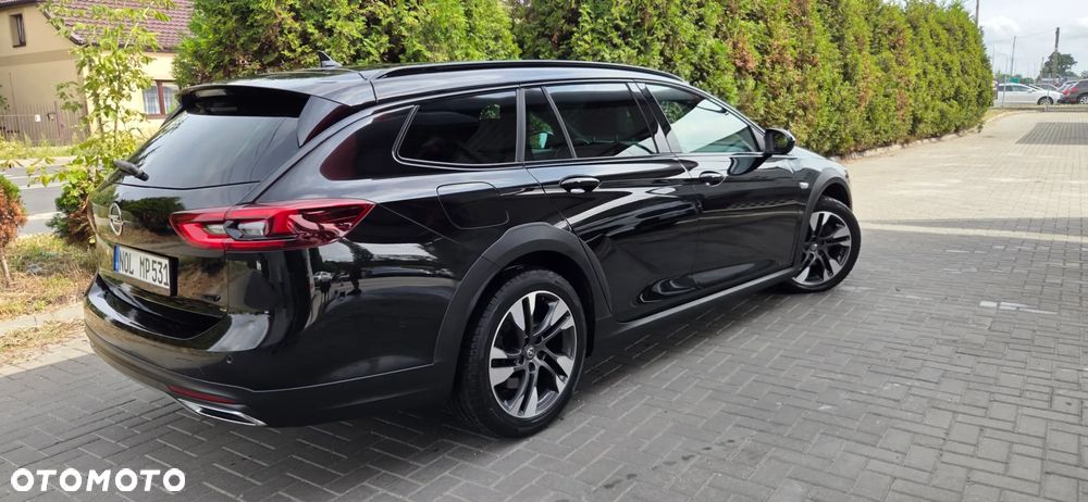 Opel Insignia 2.0 BiTrb D 4x4 Automatik Exclusive - 12