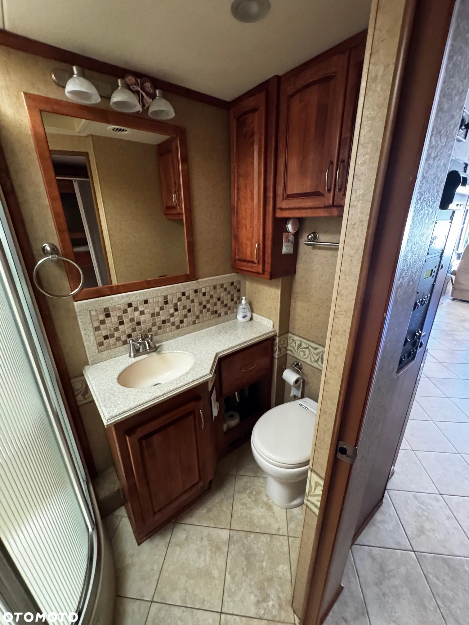 Inny Holiday Rambler Neptune 40 PBT - 28