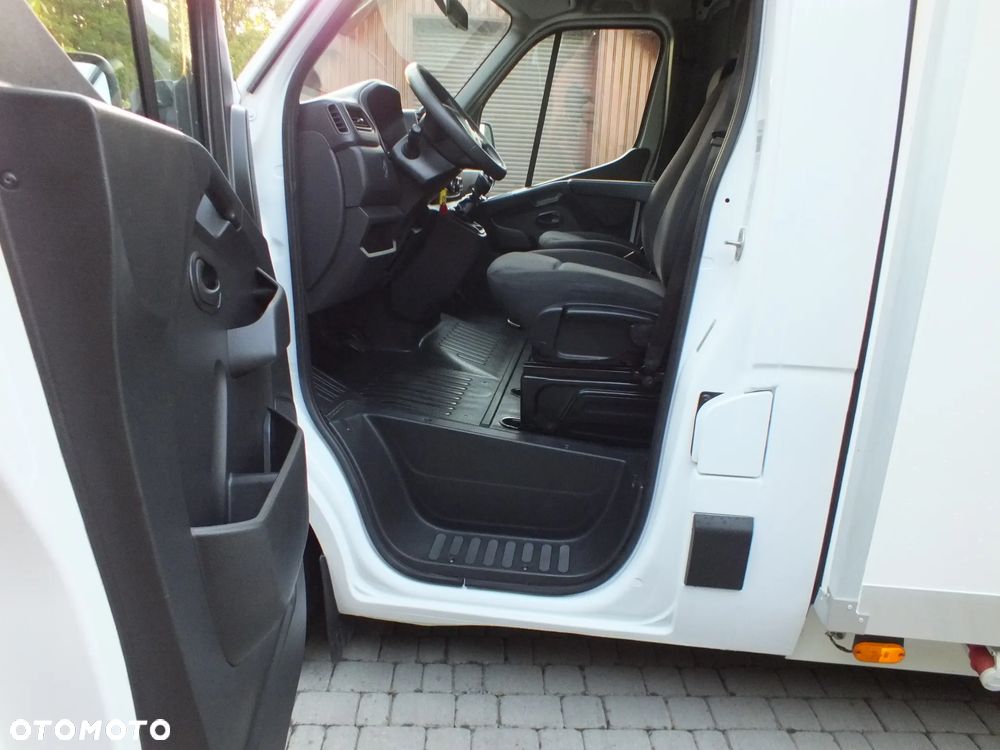 Renault Master - 13