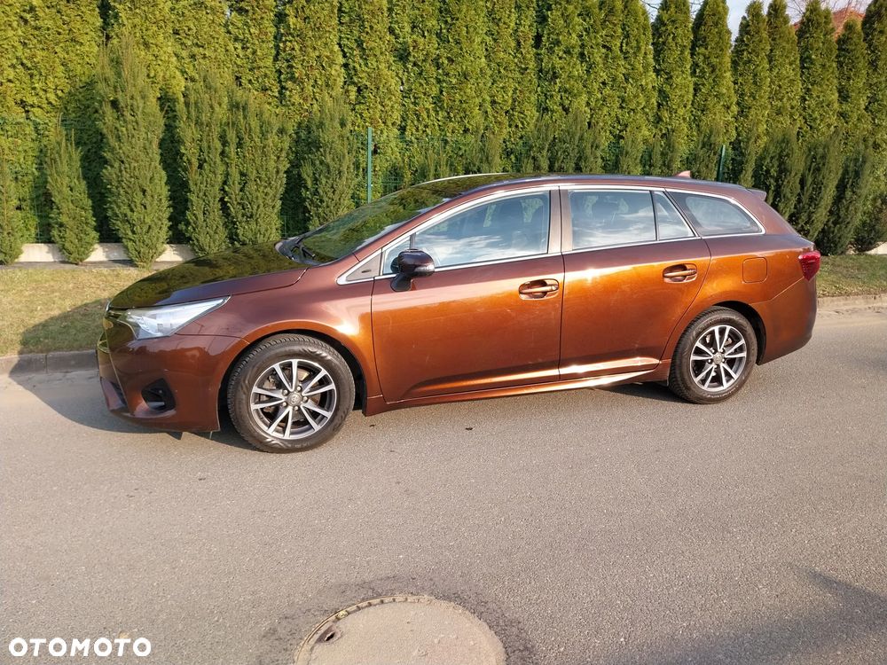 Toyota Avensis Touring Sports 1.6 D-4D Comfort - 20