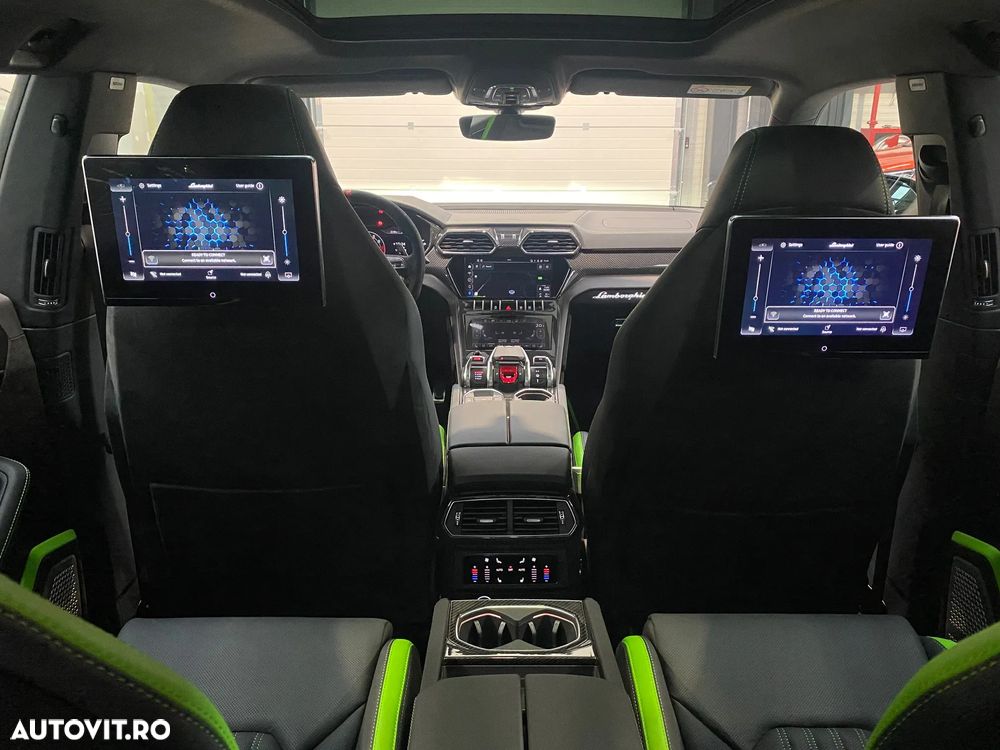 Lamborghini URUS - 19