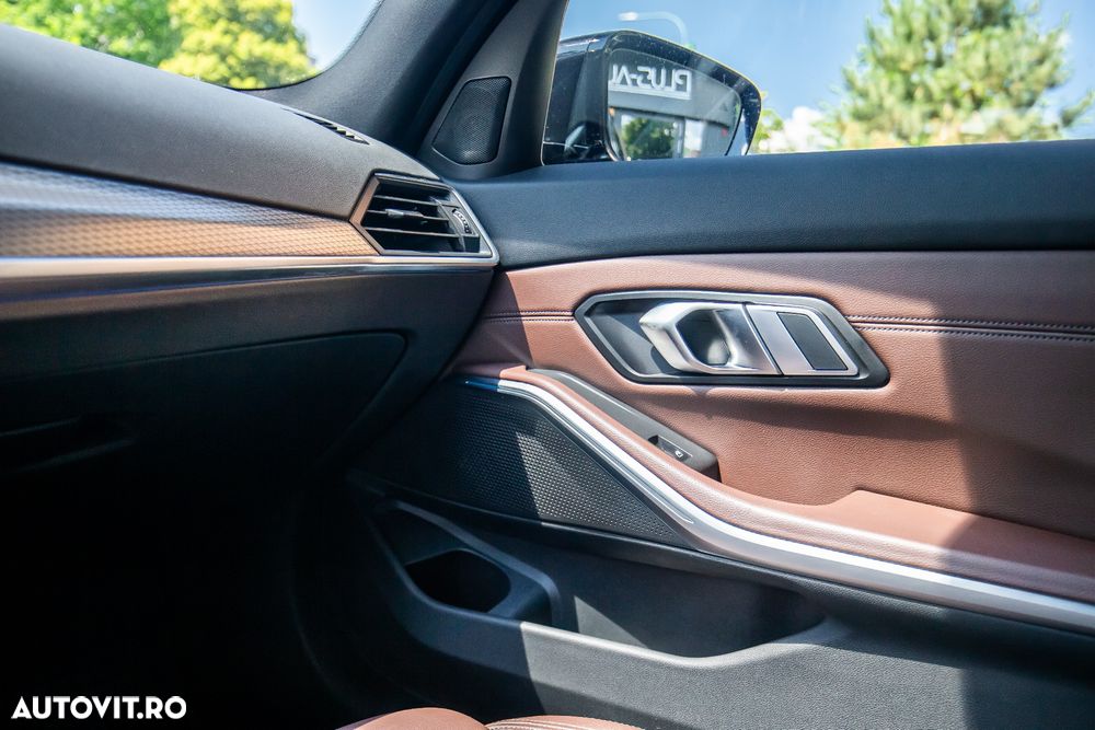 BMW Seria 3 330i xDrive Aut. - 23