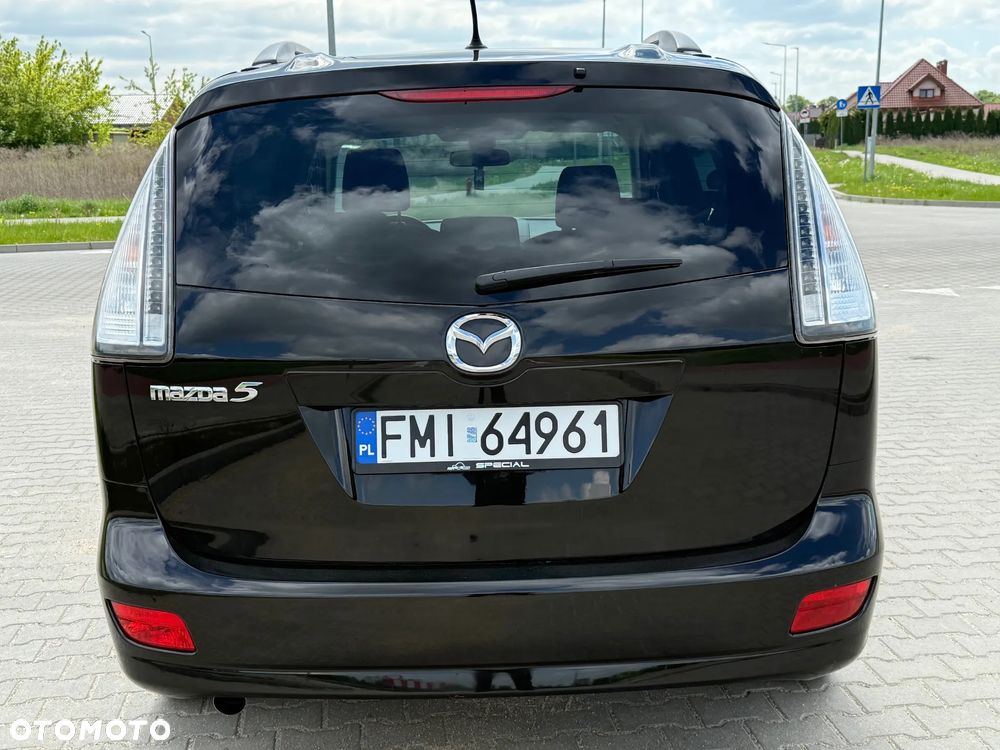 Mazda 5 - 11