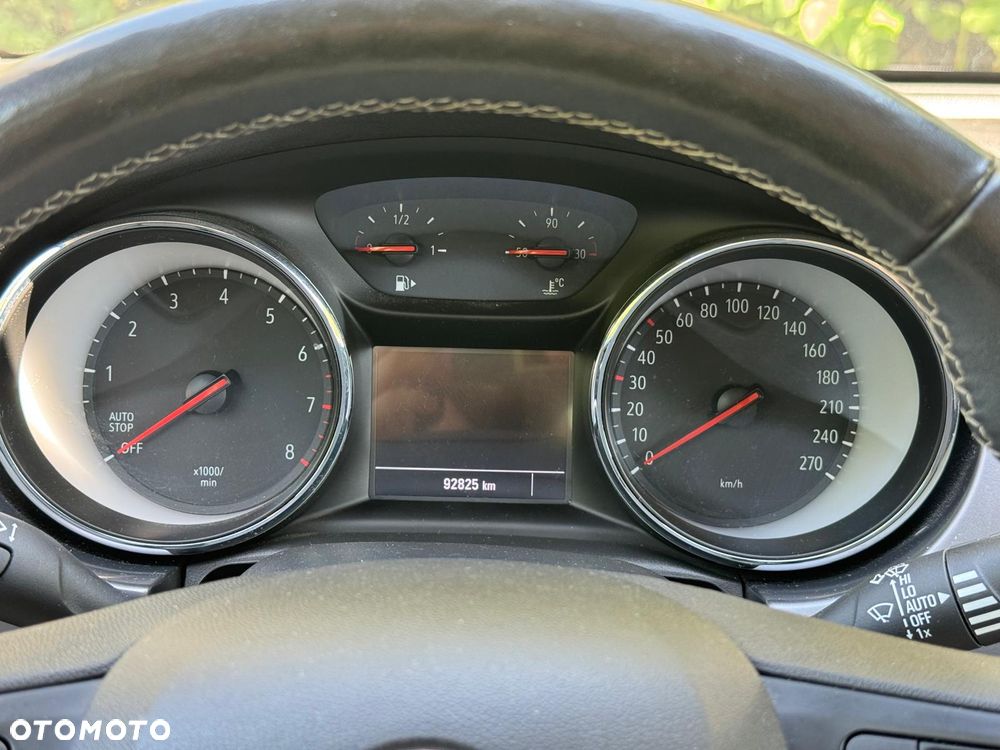 Opel Astra 1.2 T Edition S&S - 27