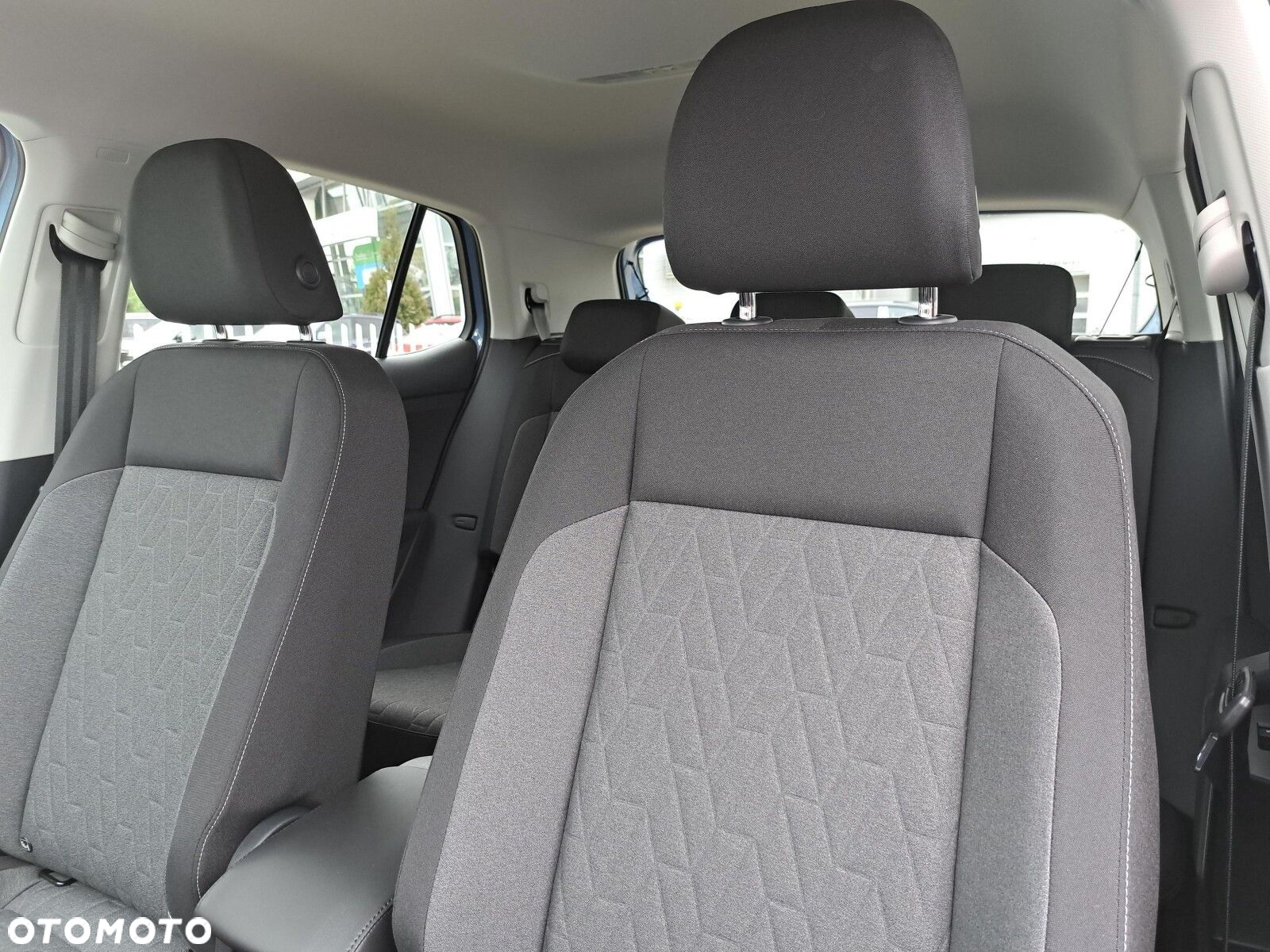 Volkswagen T-Cross - 11