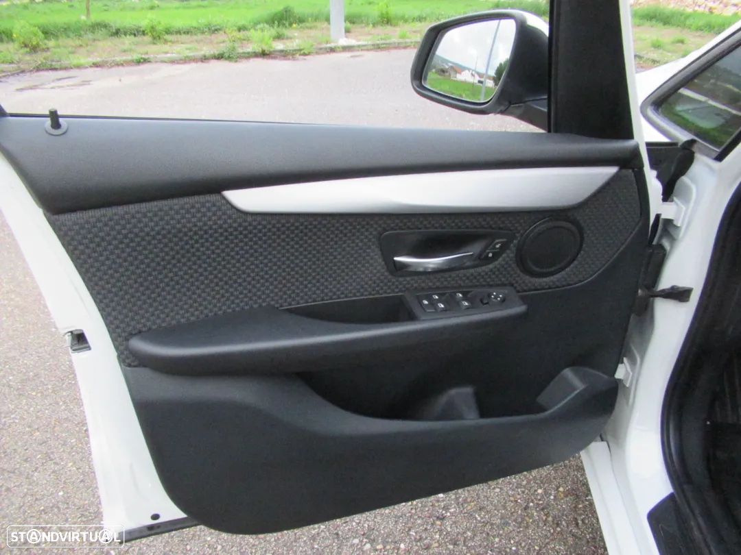 BMW 216 Active Tourer d Advantage - 14