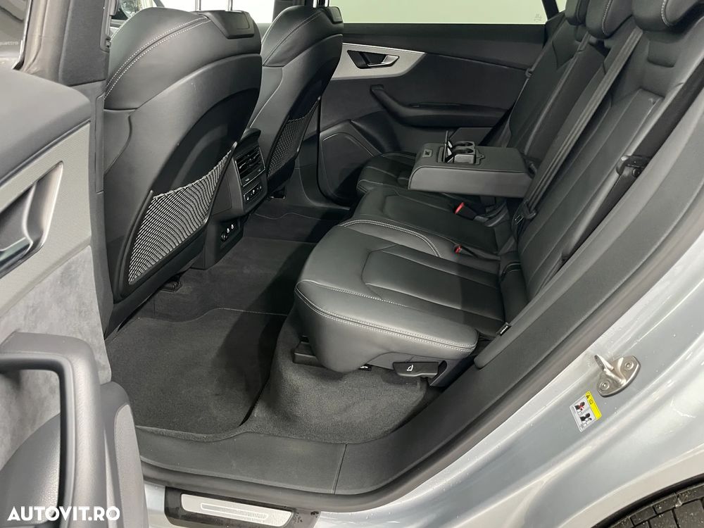 Audi Q8 SUV TFSI e quattro 290 kW tiptronic - 19