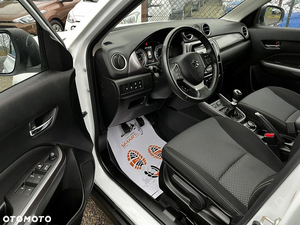 Suzuki Vitara - 8