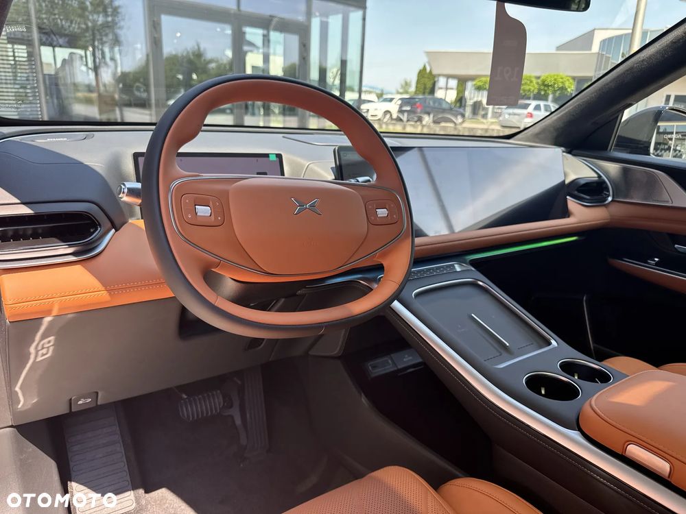 XPeng G9 94.6 kWh RWD Long Range - 10