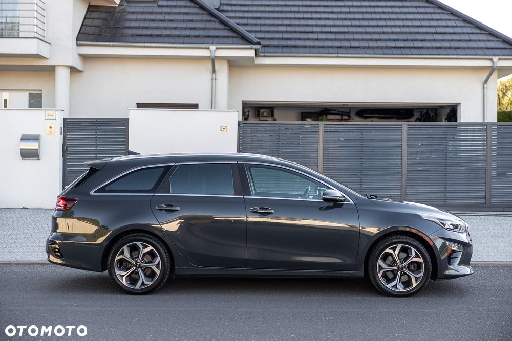 Kia Ceed 1.6 CRDi Platinum Edition - 3