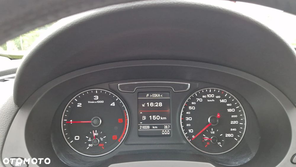 Audi Q3 2.0 TDI Sport - 24