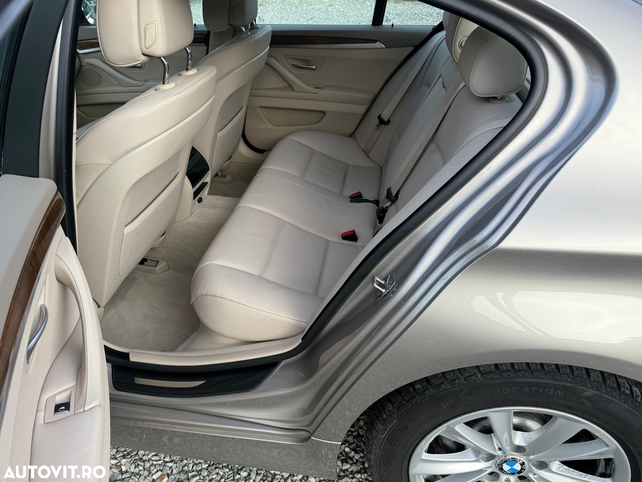 BMW Seria 5 520d Modern Line - 8