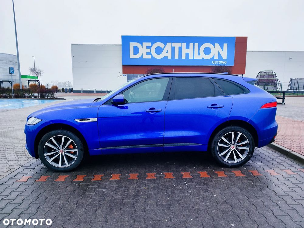 Jaguar F-Pace 2.0 i4D AWD R-Sport - 11
