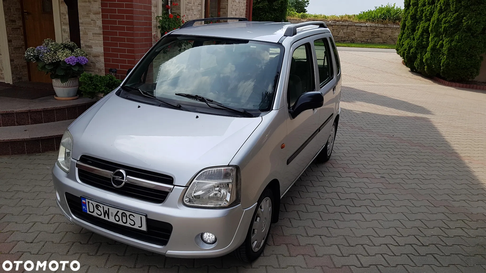 Opel Agila 1.2 Colour Edition - 2