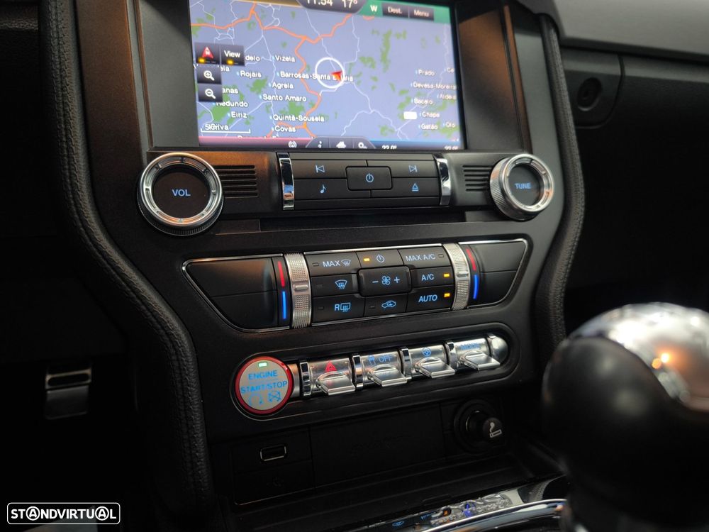 Ford Mustang 2.3i EcoBoost - 15