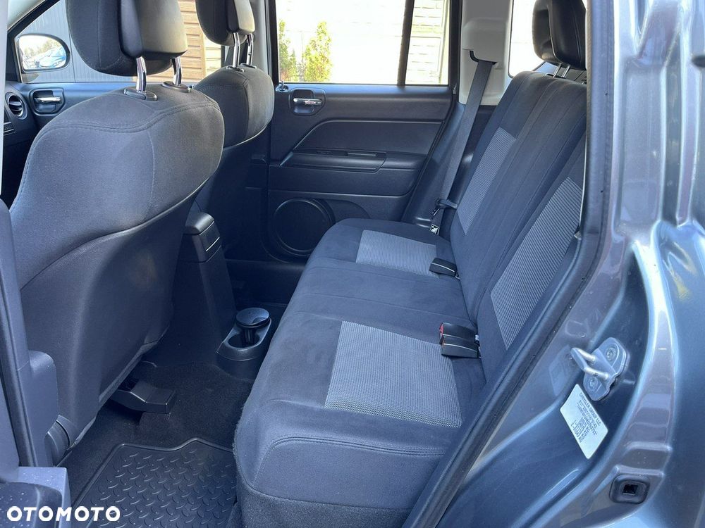 Jeep Compass - 28