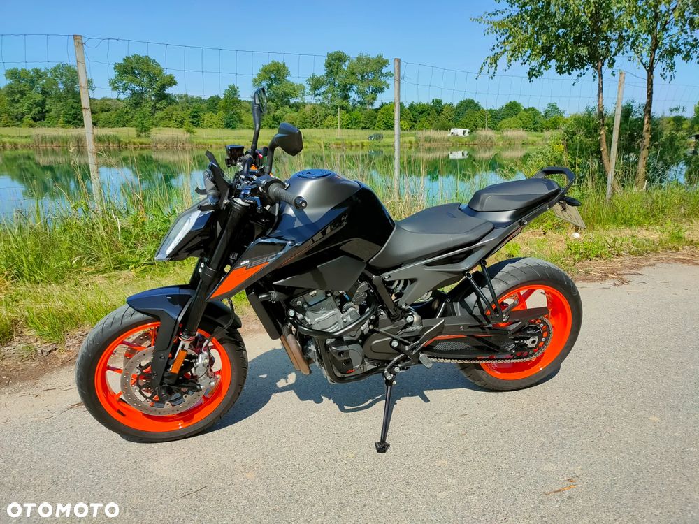 KTM Duke - 21