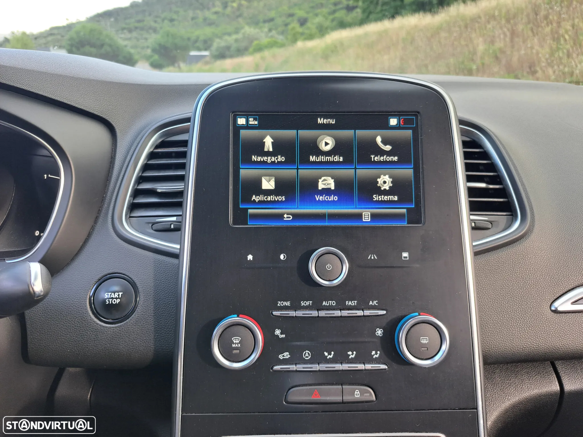 Renault Grand Scénic 1.3 TCe Bose Edition EDC - 18
