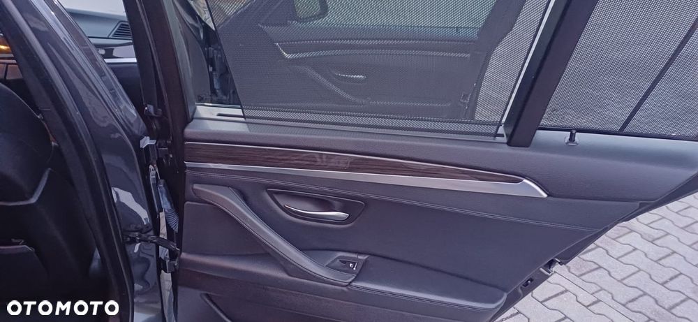 BMW Seria 5 535i xDrive Sport-Aut Modern Line - 22