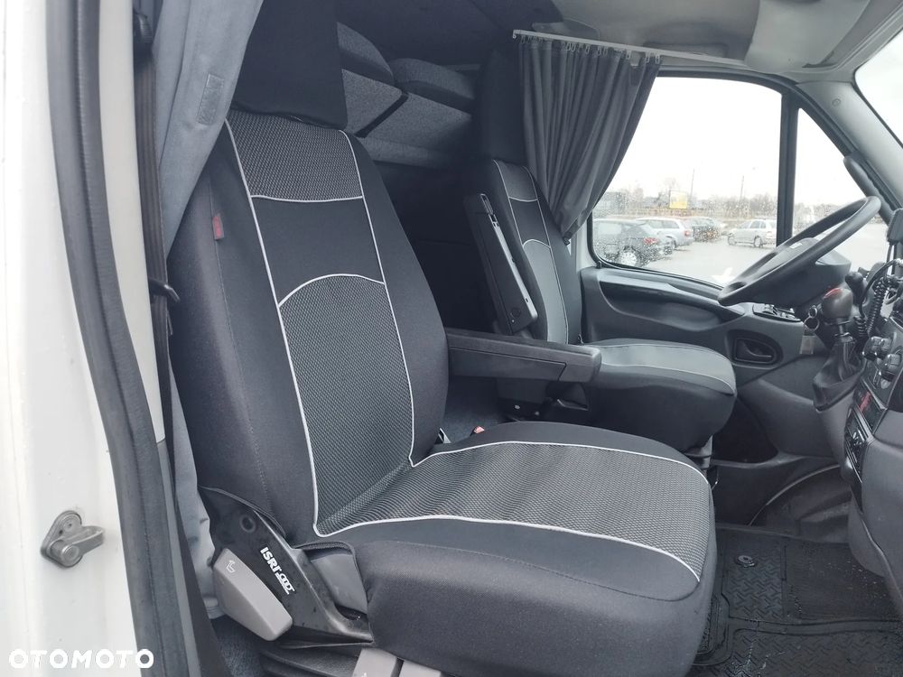 Iveco DAILY - 18
