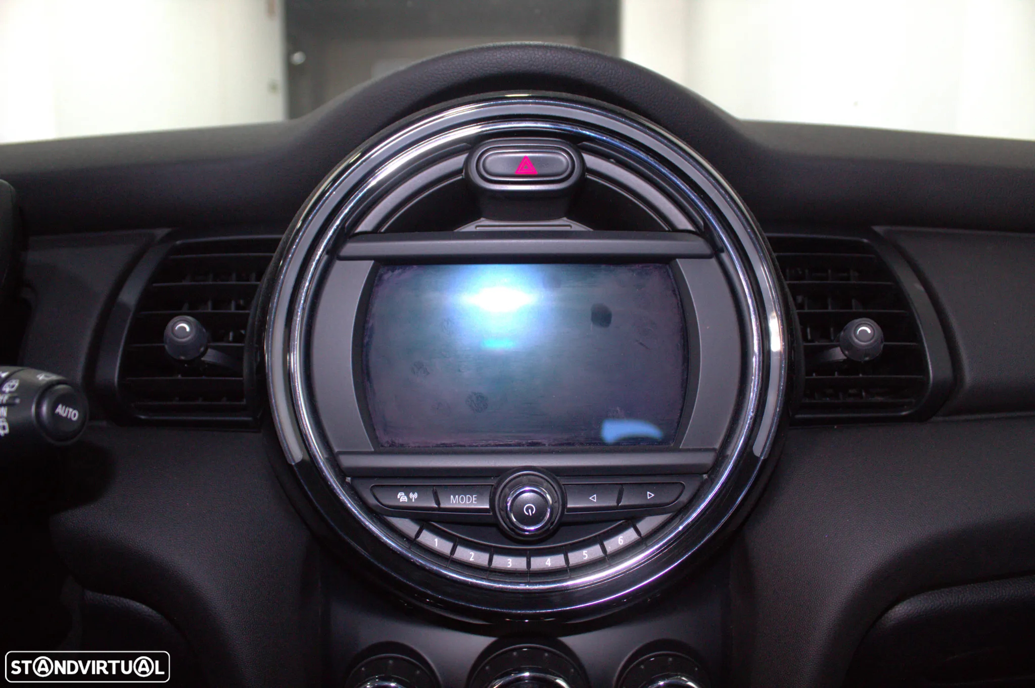 MINI 5 Portas One - 12
