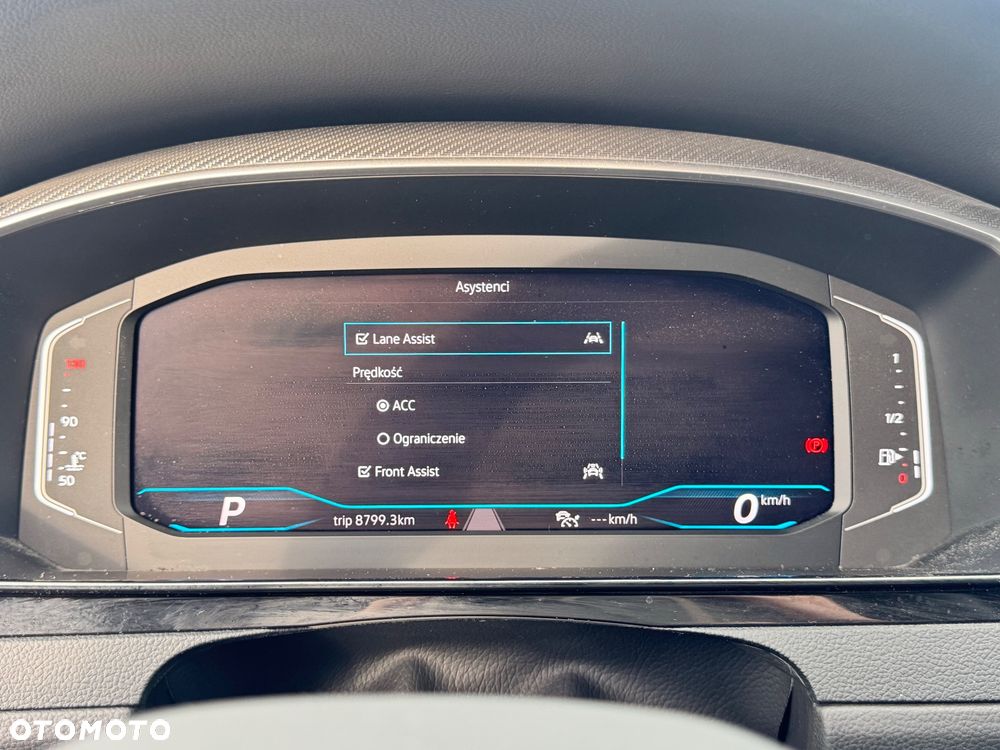 Volkswagen Arteon 2.0 TSI DSG R-Line - 31
