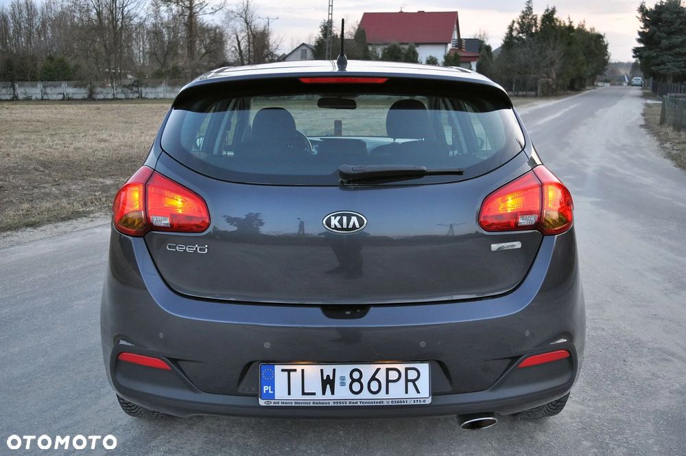 Kia Ceed 1.6 CRDi 128 Spirit - 12