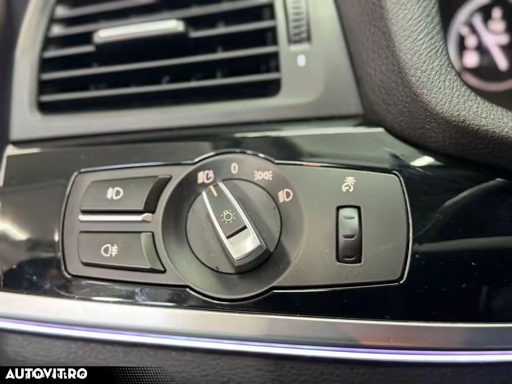 BMW X4 xDrive20d xLine - 14