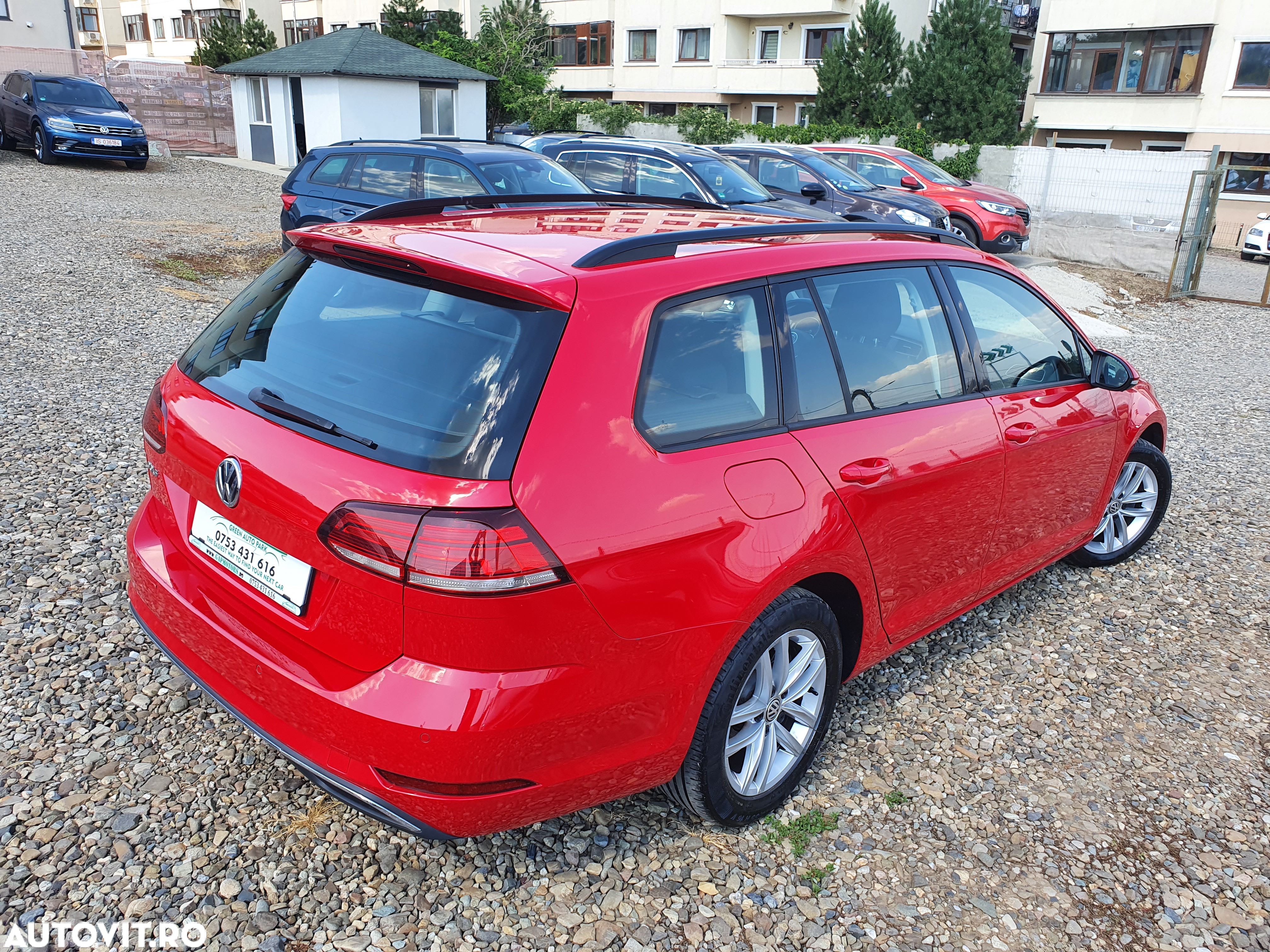 Volkswagen Golf 1.6 TDI Comfortline - 3