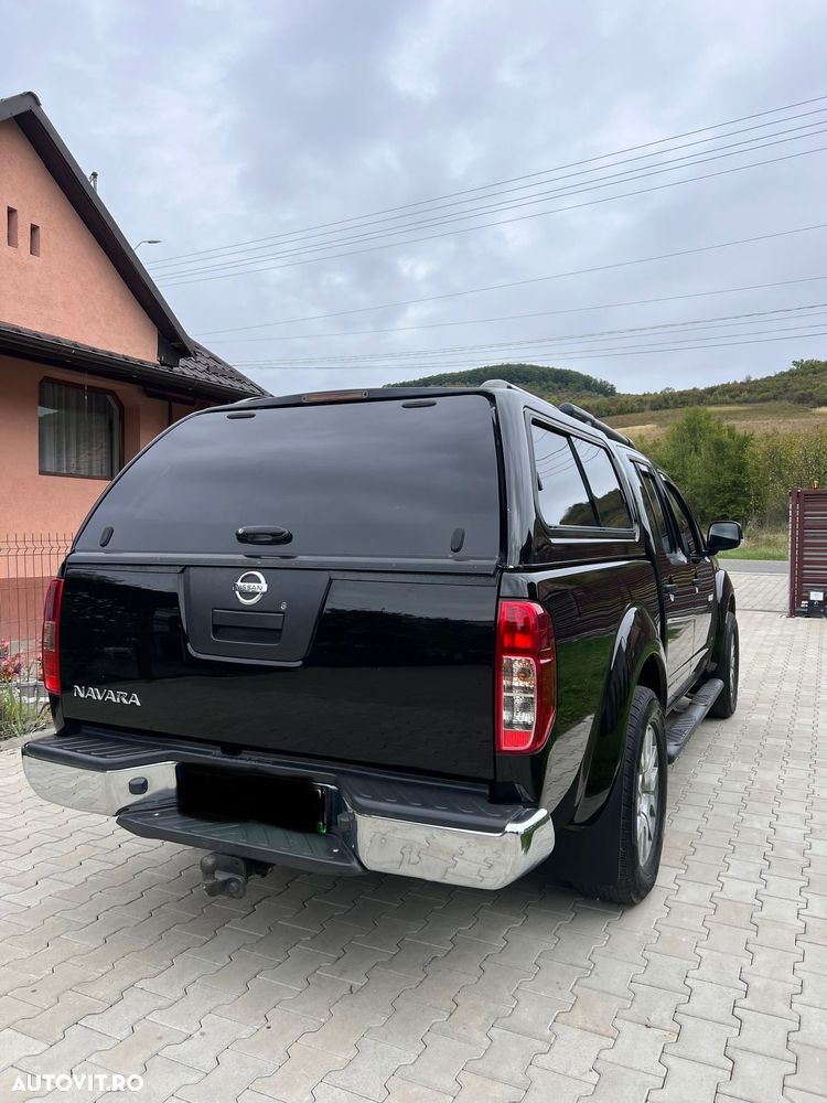 Nissan Navara 2.5 dCi DPF 4X4 Double Cab LE Plus Aut. - 6