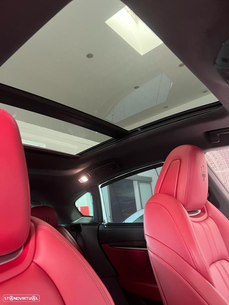 Maserati Levante - 16