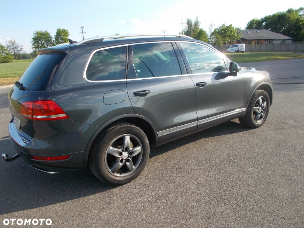 Volkswagen Touareg 3.0 V6 TDI Blue Motion DPF Automatik - 6