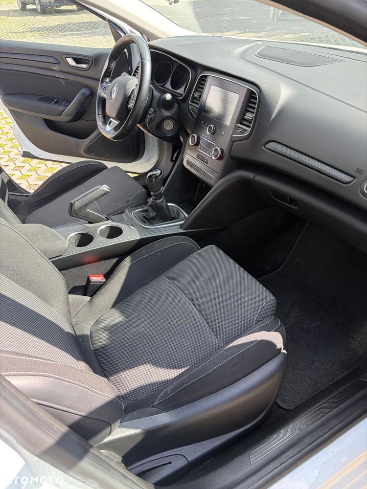 Renault Megane - 12