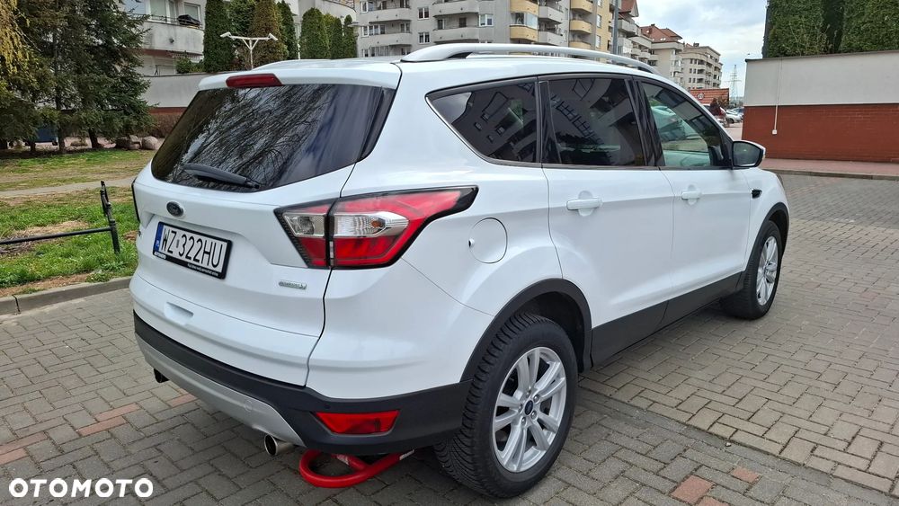 Ford Kuga 1.5 EcoBoost FWD Titanium ASS - 4