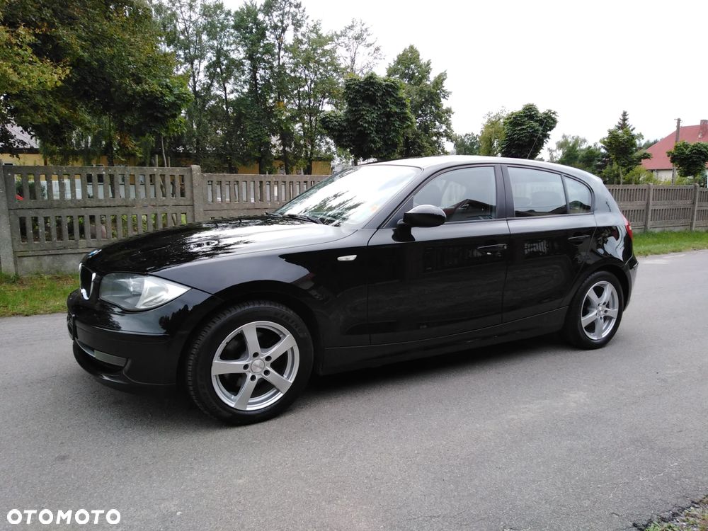 BMW Seria 1 118d DPF - 3