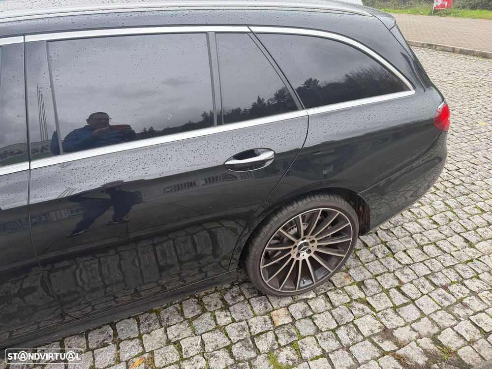 Mercedes-Benz E 300 de 9G-TRONIC AMG Line - 29