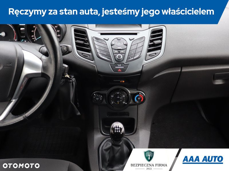 Ford Fiesta - 16
