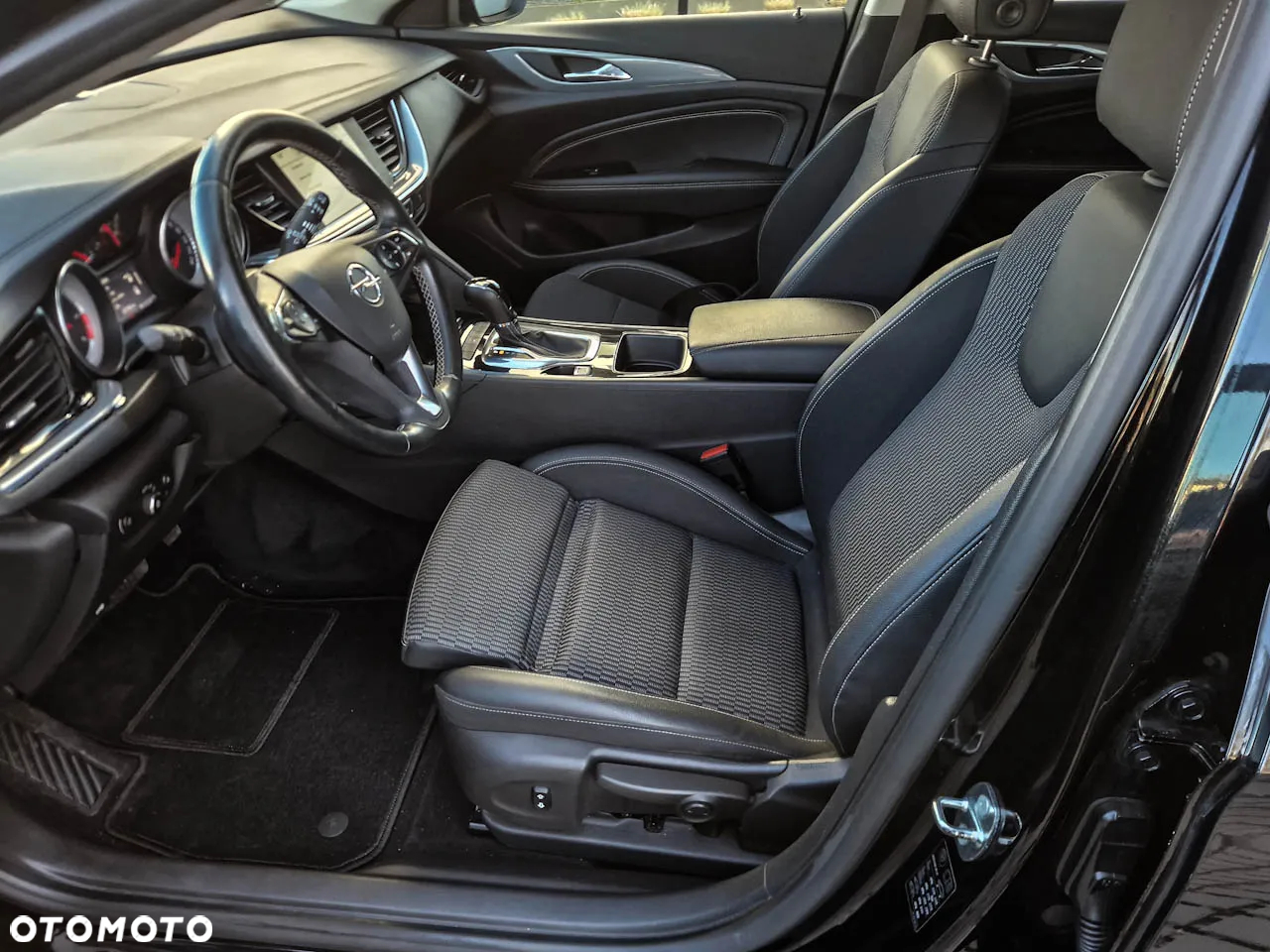 Opel Insignia Sports Tourer 2.0 Diesel Ultimate Exclusive - 6