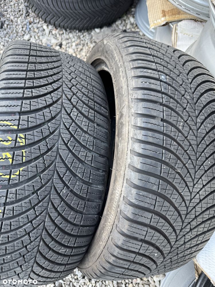 Opony wielosezonowe 225/45/17 Goodyear 4 sztuki 22r - 4