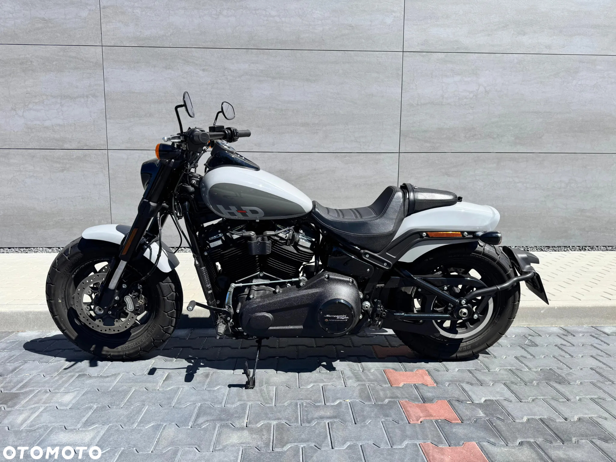 Harley-Davidson Softail Fat Bob - 3