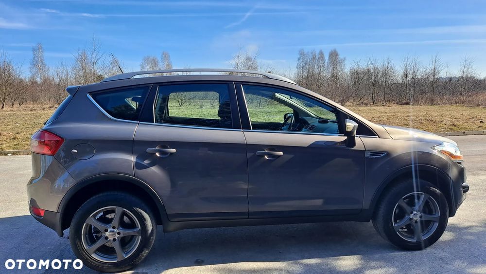 Ford Kuga 2.0 TDCi 4x4 Champions Edition - 9
