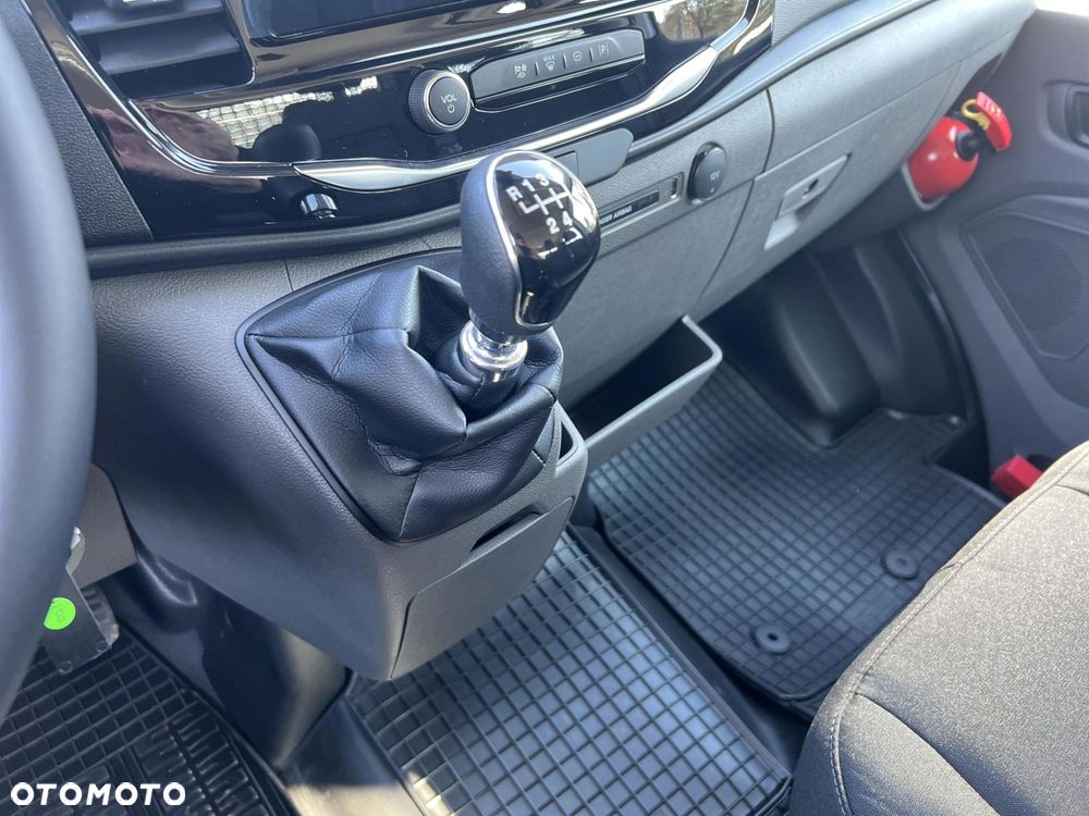 Ford Transit - 15